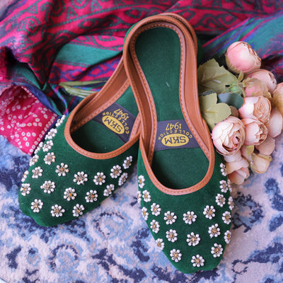 Chameli Charm Khussa