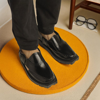 Black Leather Narozi