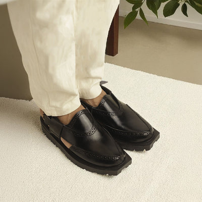 Black Leather Narozi